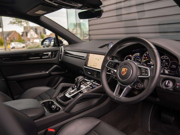 Used Porsche Cayenne 2022 for sale - 76170029: Photo 8
