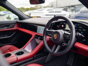 Used Porsche Taycan 2022 for sale - 79784931: Photo