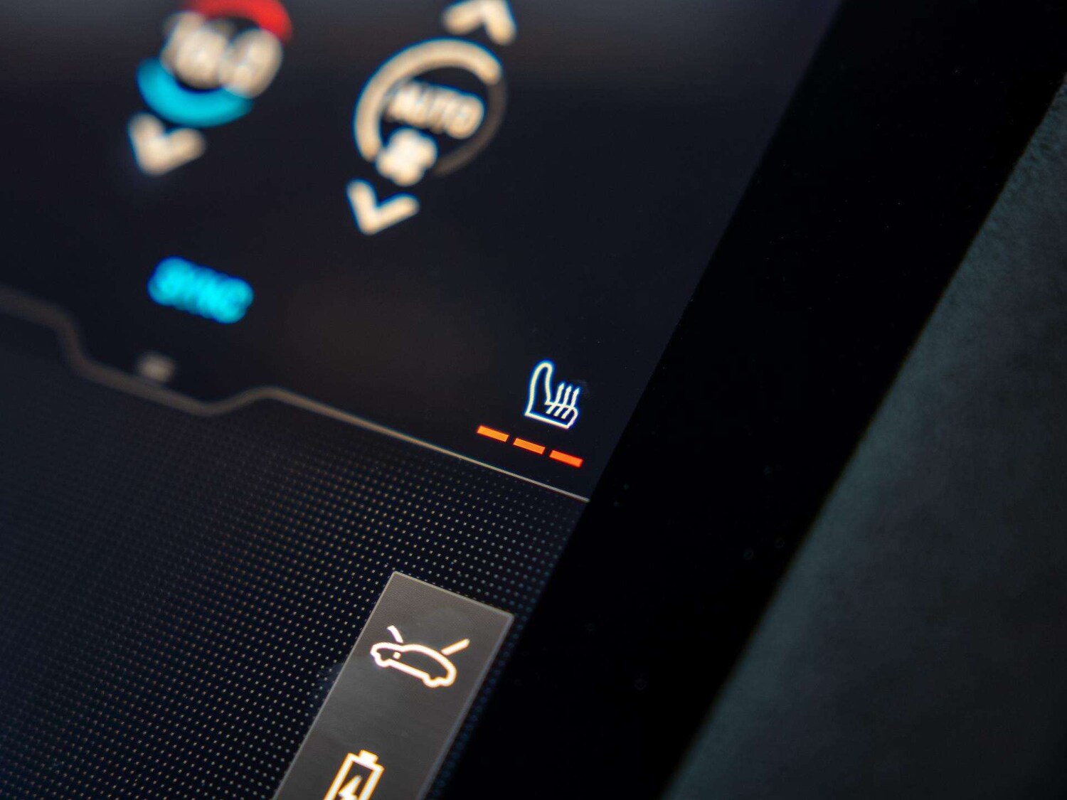 Used Porsche Taycan 2022 for sale - 78024467: Photo 28