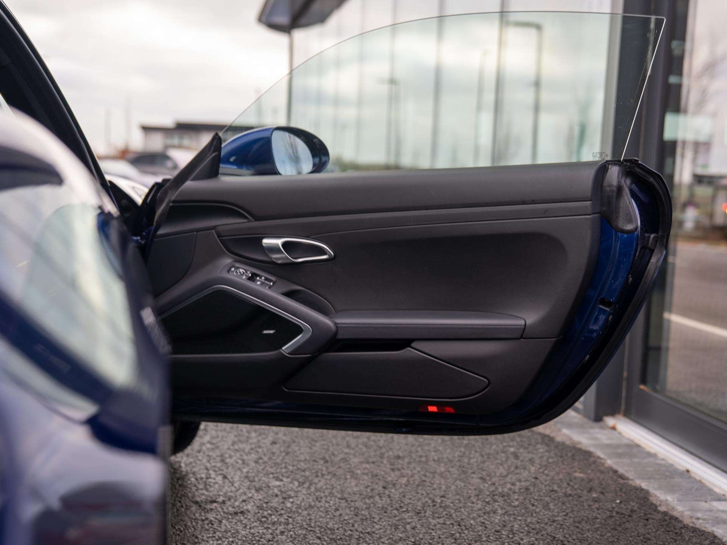 Used Porsche Cayman 2022 for sale - 77458601: Photo 33