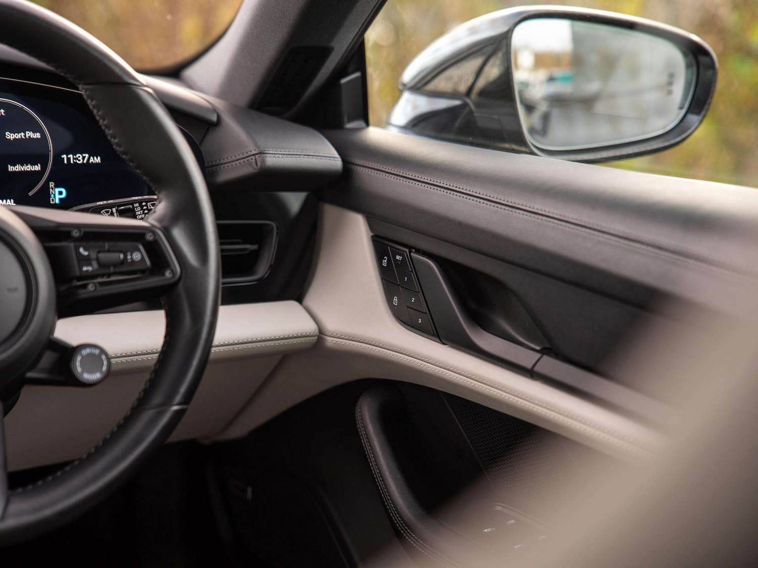 Used Porsche Taycan 2023 for sale - 76745965: Photo 27