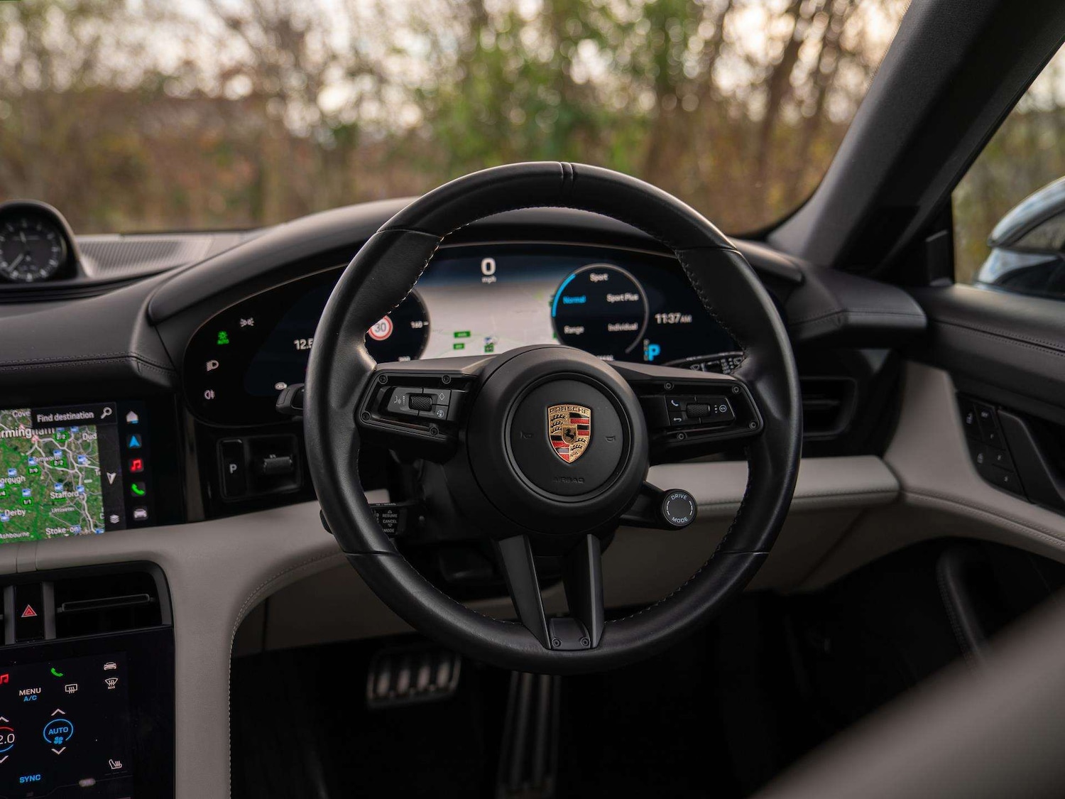 Used Porsche Taycan 2023 for sale - 76745965: Photo 8