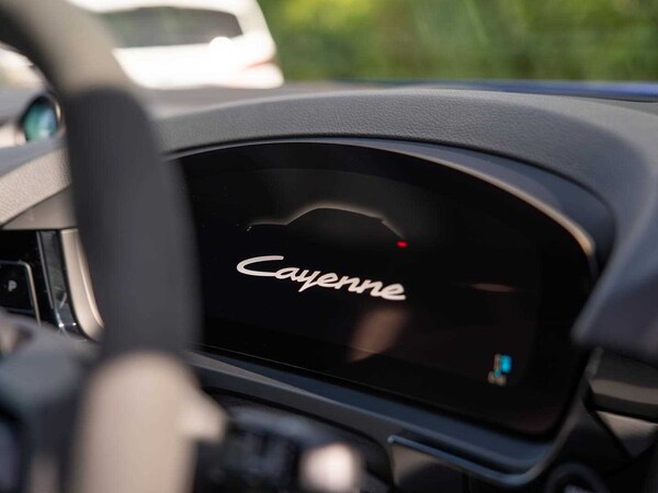 Used Porsche Cayenne 2025 for sale - 75217039: Photo 25