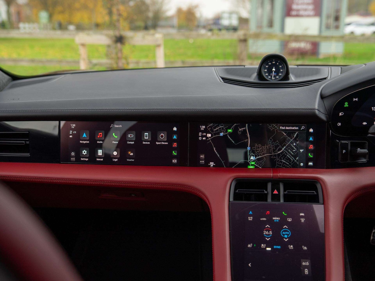 Used Porsche Taycan 2022 for sale - 76553076: Photo 16