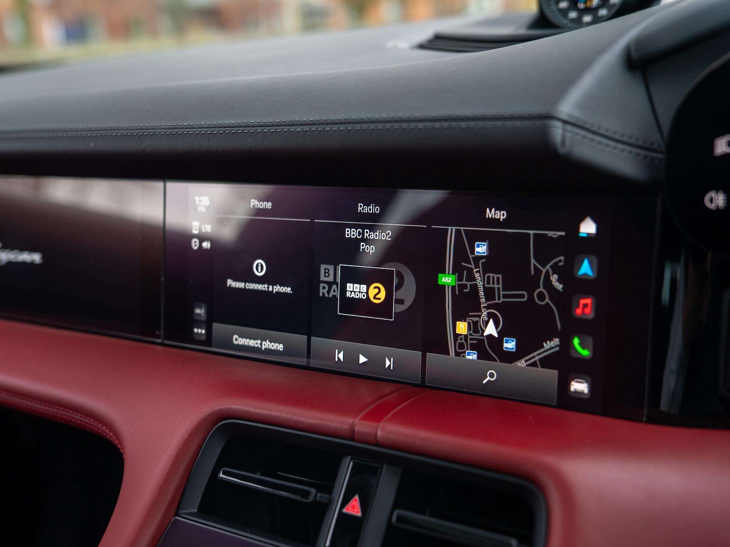 Used Porsche Taycan 2022 for sale - 76553076: Photo 24