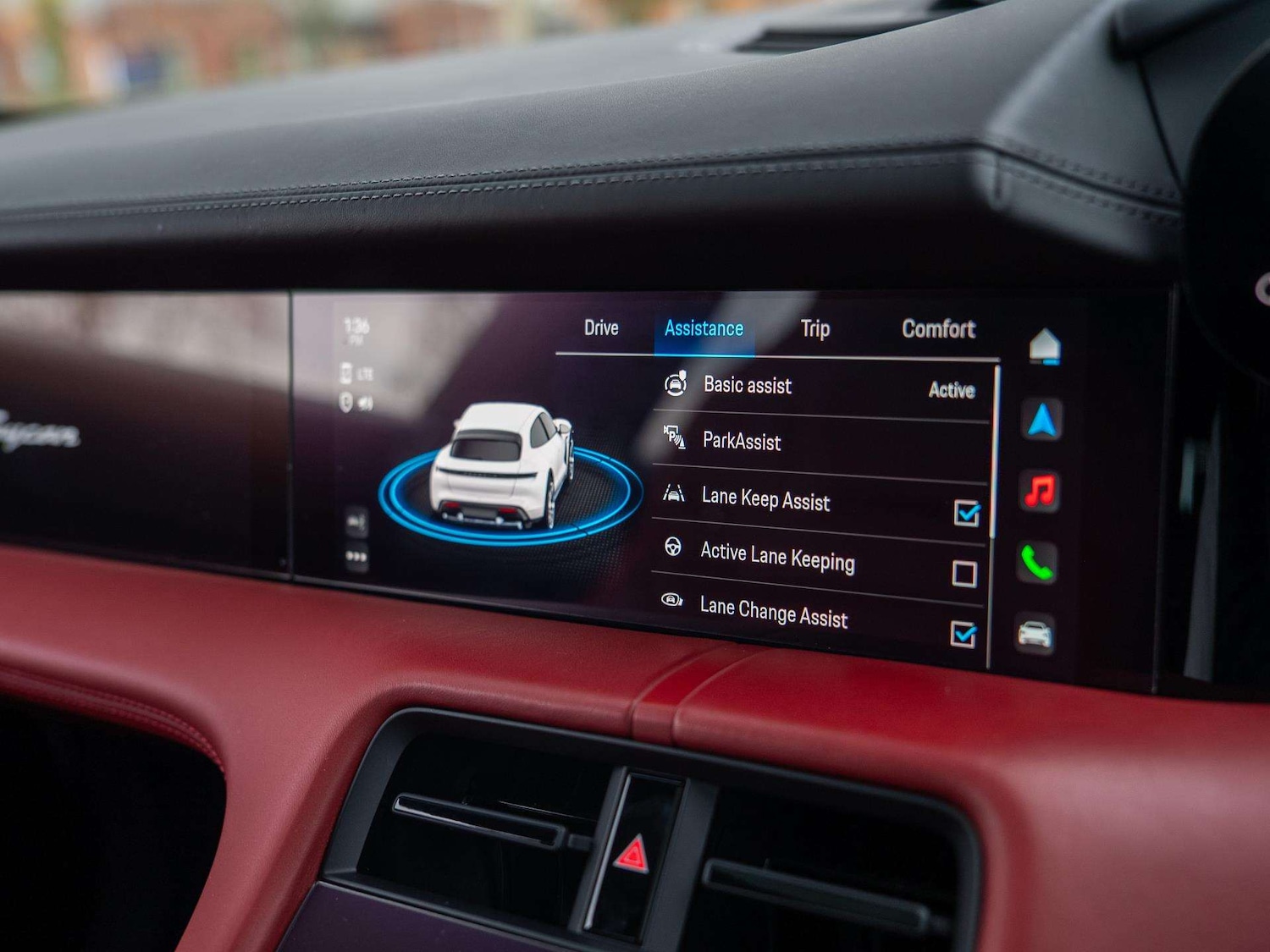 Used Porsche Taycan 2022 for sale - 76553076: Photo 25