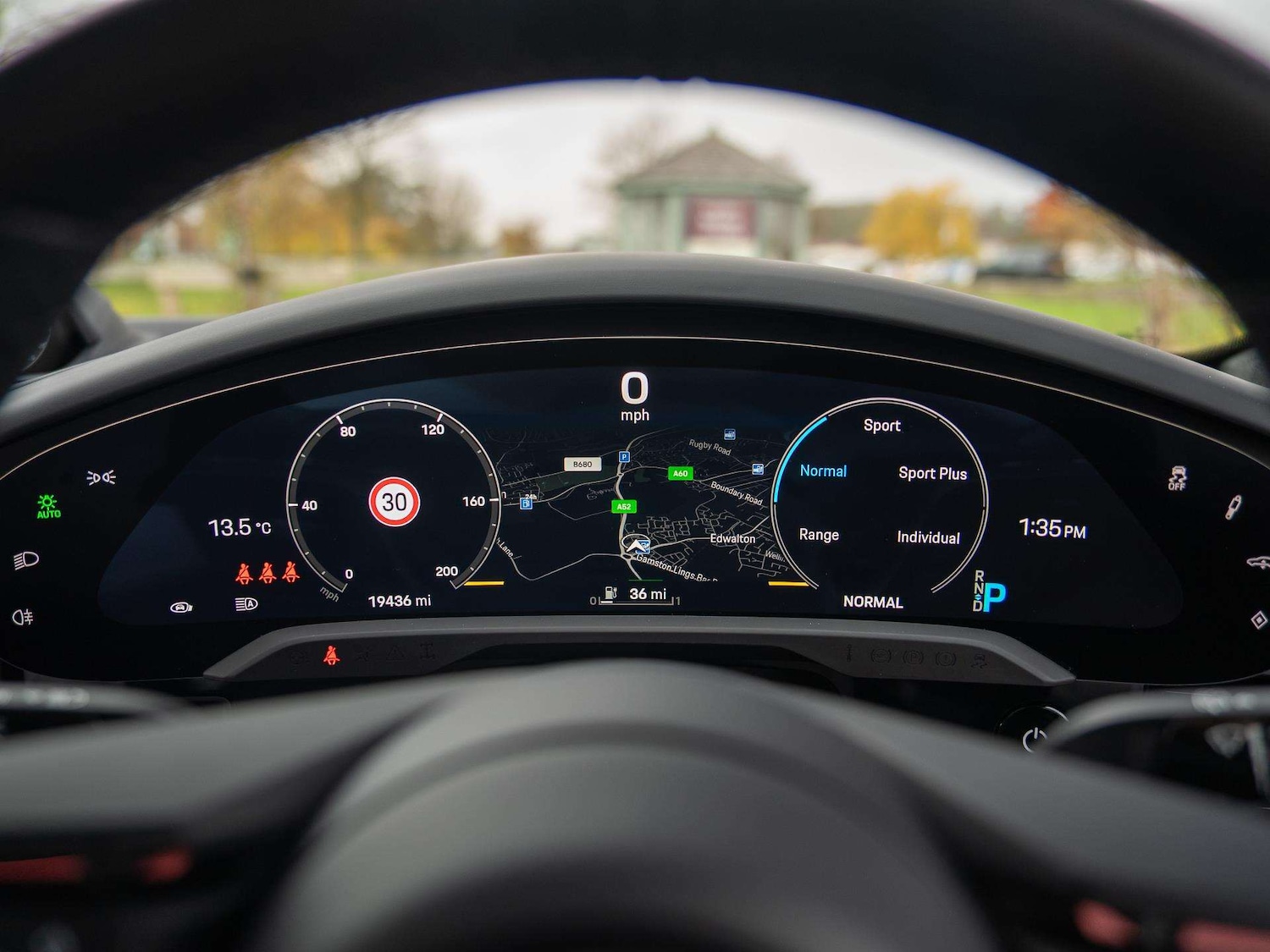 Used Porsche Taycan 2022 for sale - 76553076: Photo 28