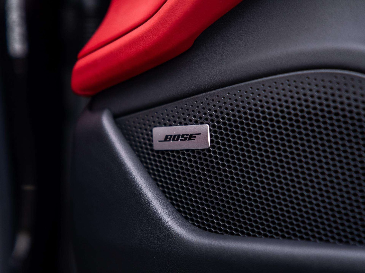 Used Porsche Taycan 2022 for sale - 76553076: Photo 35