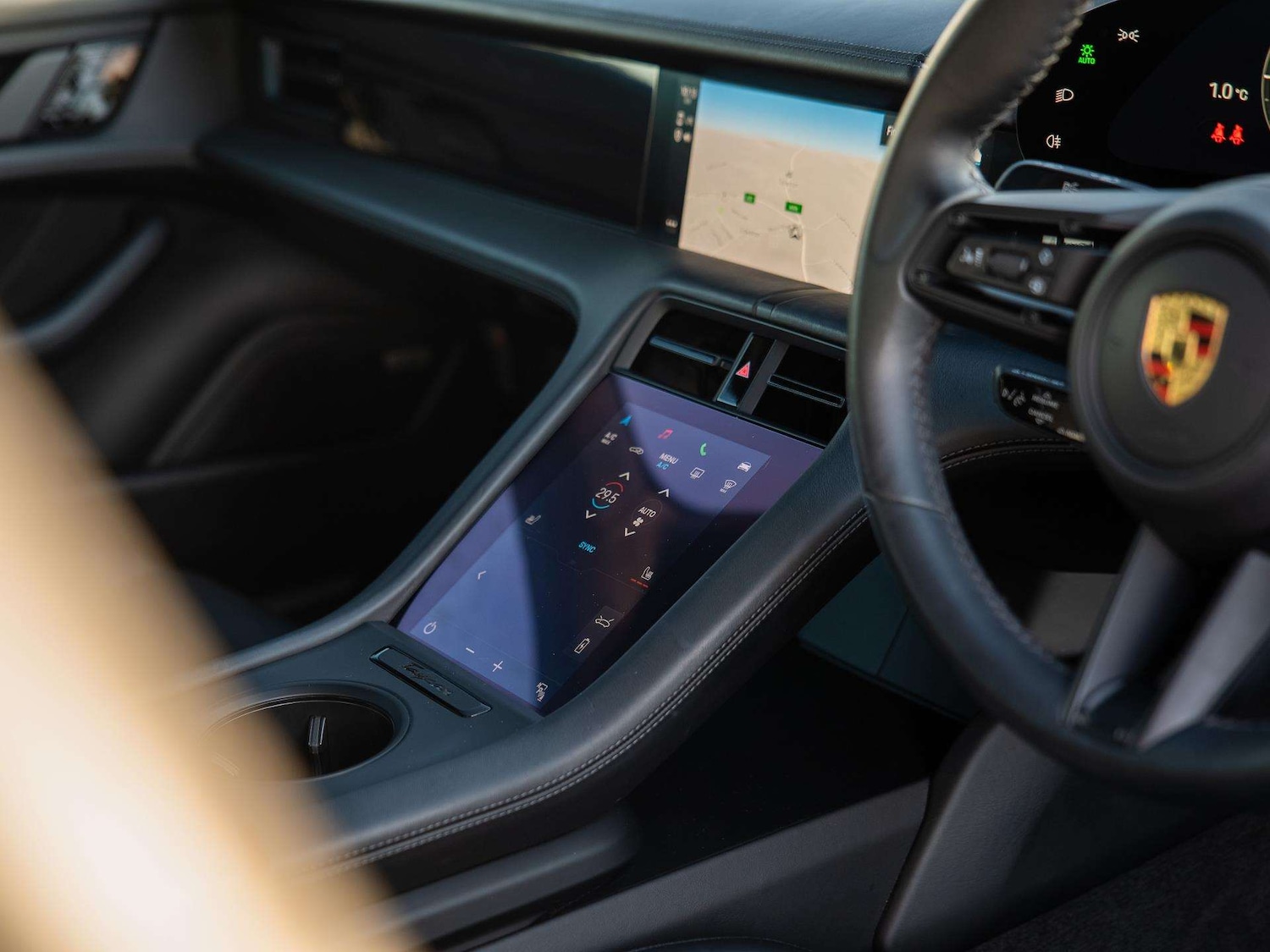 Used Porsche Taycan 2020 for sale - 76553273: Photo 14