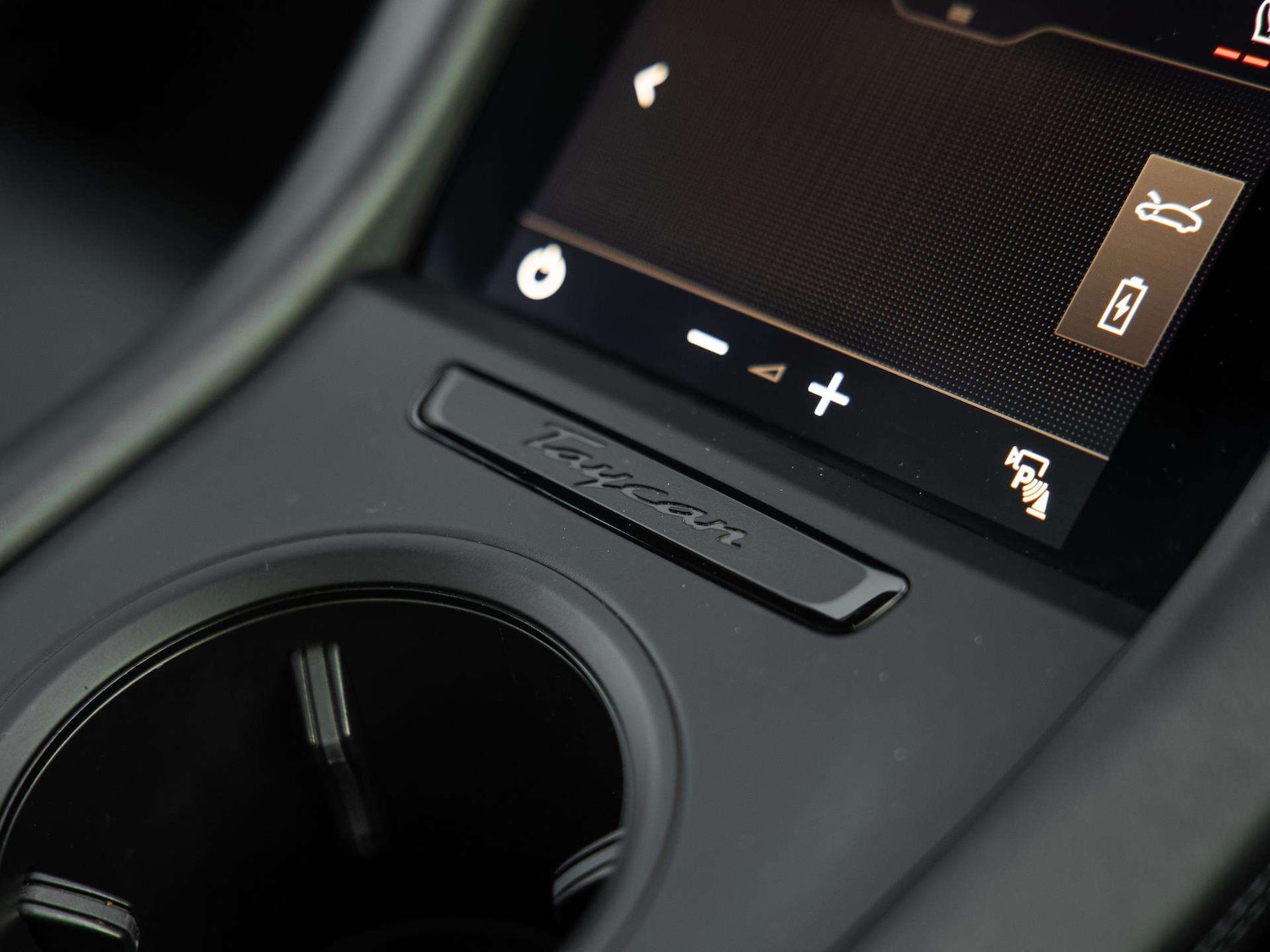 Used Porsche Taycan 2020 for sale - 76553273: Photo 15