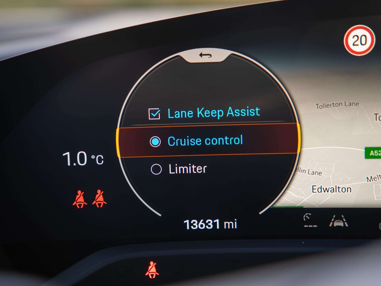 Used Porsche Taycan 2020 for sale - 76553273: Photo 26