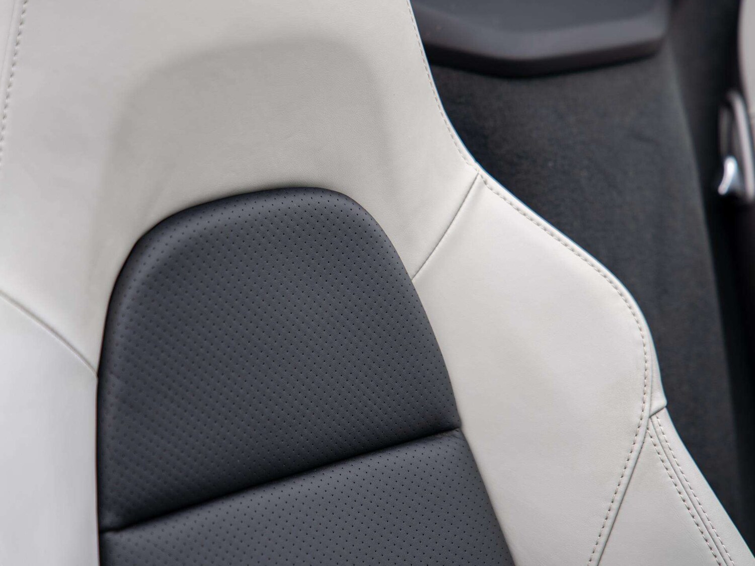 Used Porsche Boxster 2018 for sale - 78023904: Photo 18