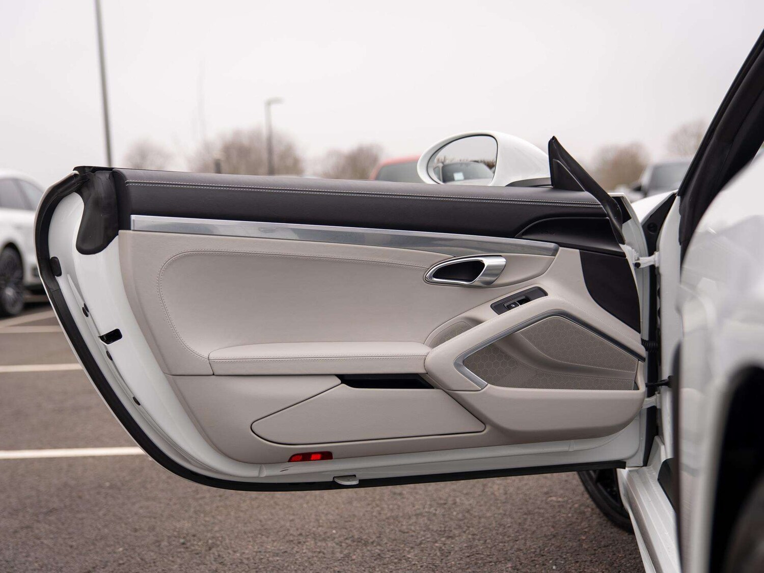 Used Porsche Boxster 2018 for sale - 78023904: Photo 23