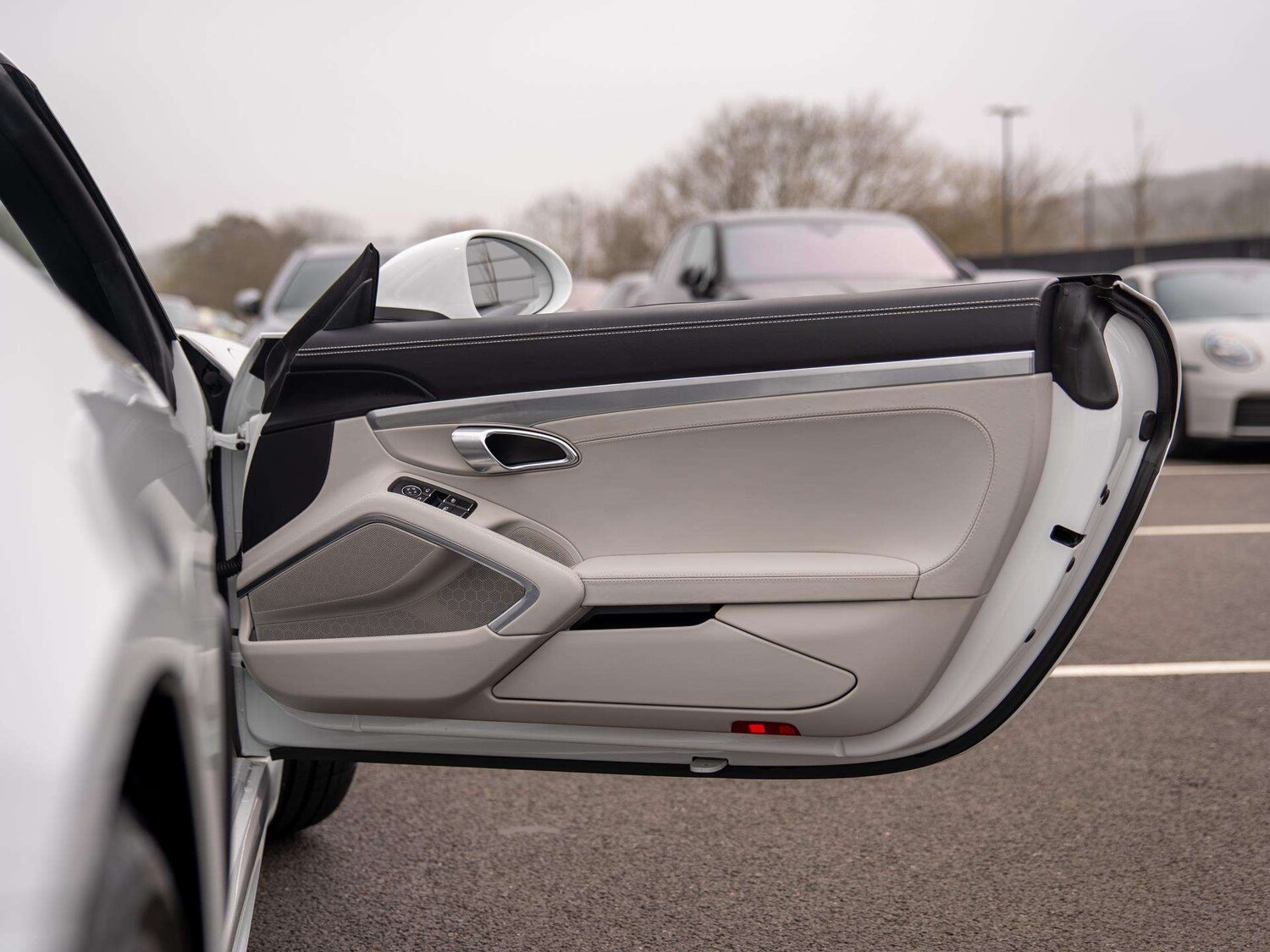 Used Porsche Boxster 2018 for sale - 78023904: Photo 24