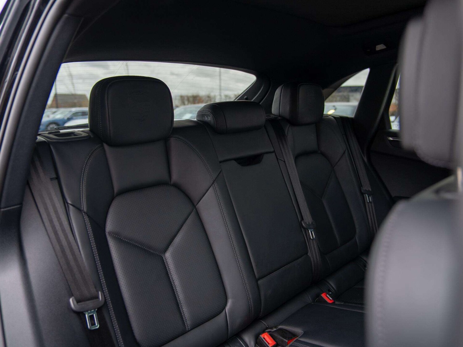 Used Porsche Macan 2023 for sale - 77727023: Photo 11