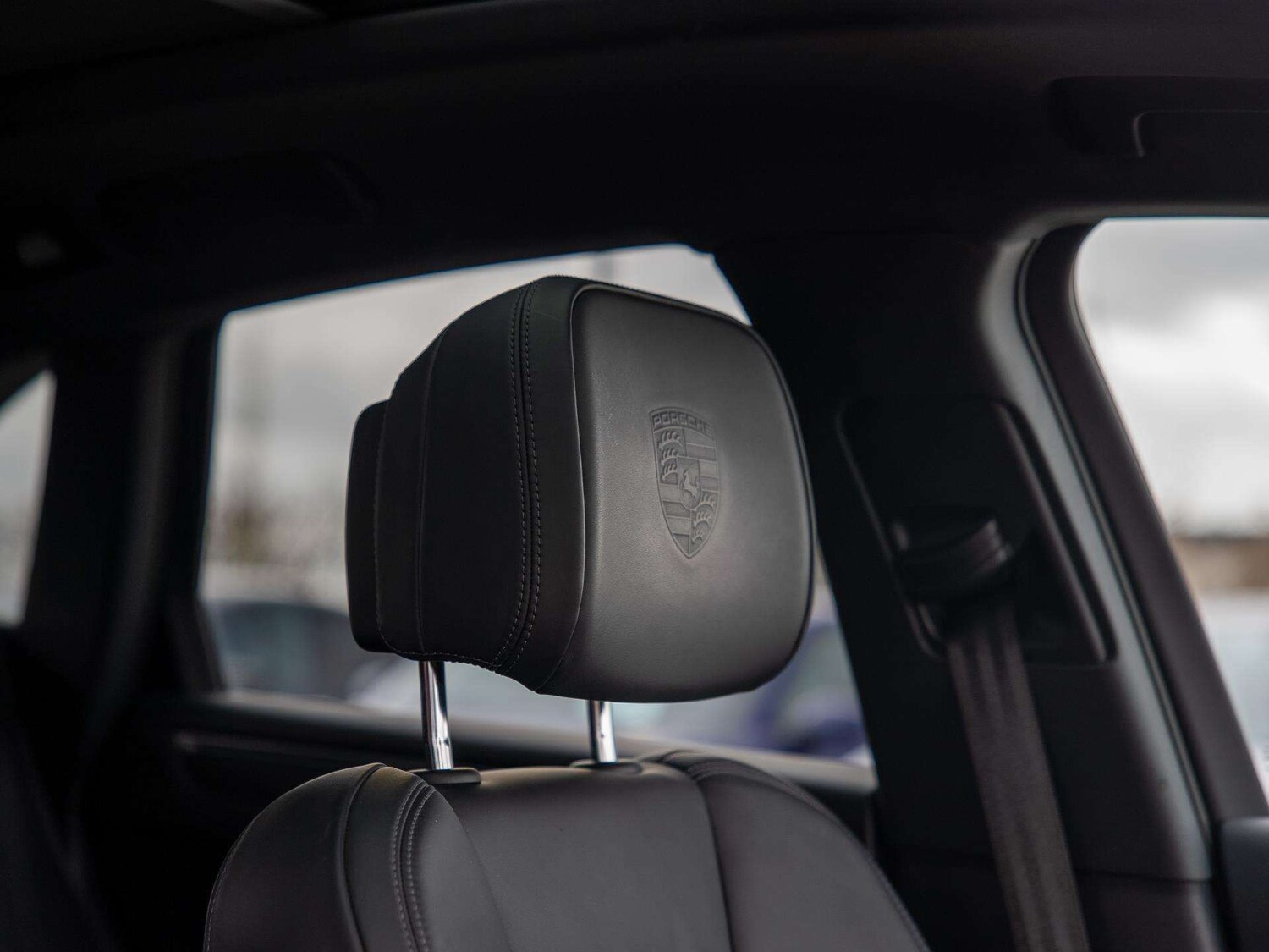 Used Porsche Macan 2023 for sale - 77727023: Photo 16