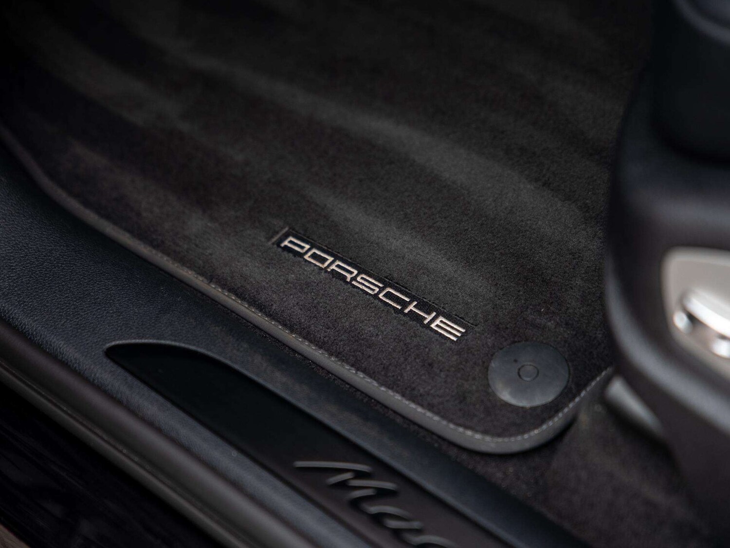 Used Porsche Macan 2023 for sale - 77727023: Photo 22