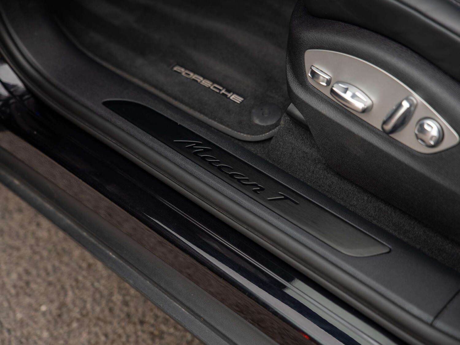 Used Porsche Macan 2023 for sale - 77727023: Photo 23