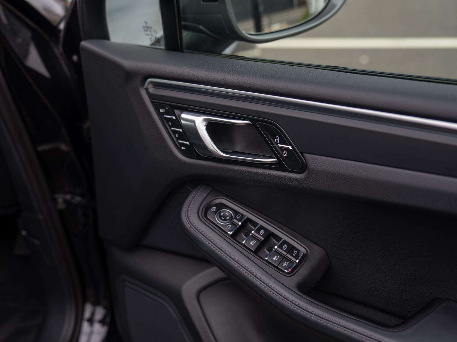 Used Porsche Macan 2023 for sale - 77727023: Photo 35