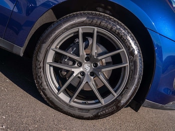 Used Porsche Macan 2024 for sale - 78419956: Photo