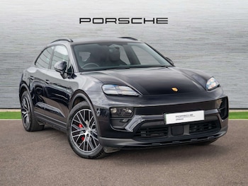 Used Porsche Macan 2024 for sale - 79624372: Photo