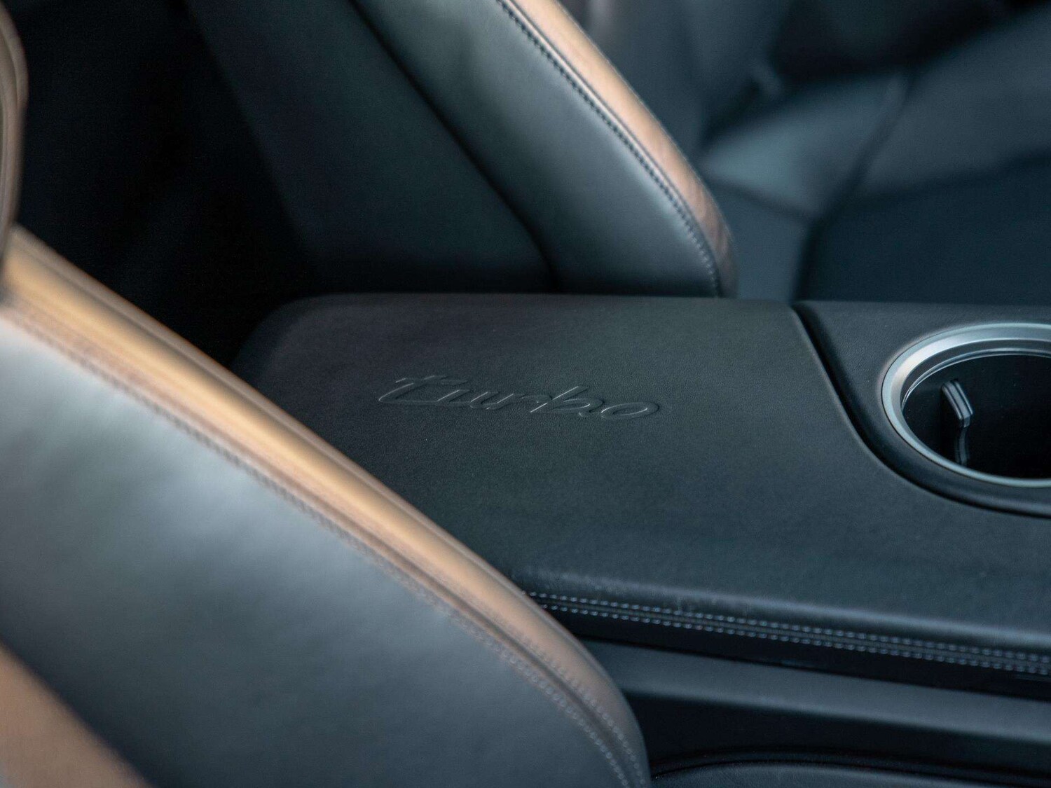 Used Porsche Taycan 2020 for sale - 76967948: Photo 12