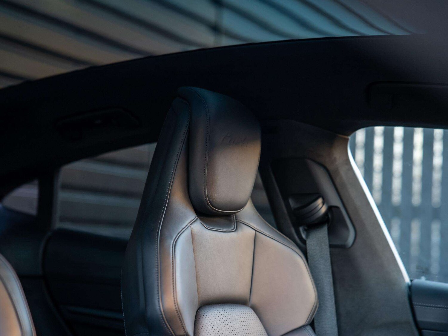 Used Porsche Taycan 2020 for sale - 76967948: Photo 13