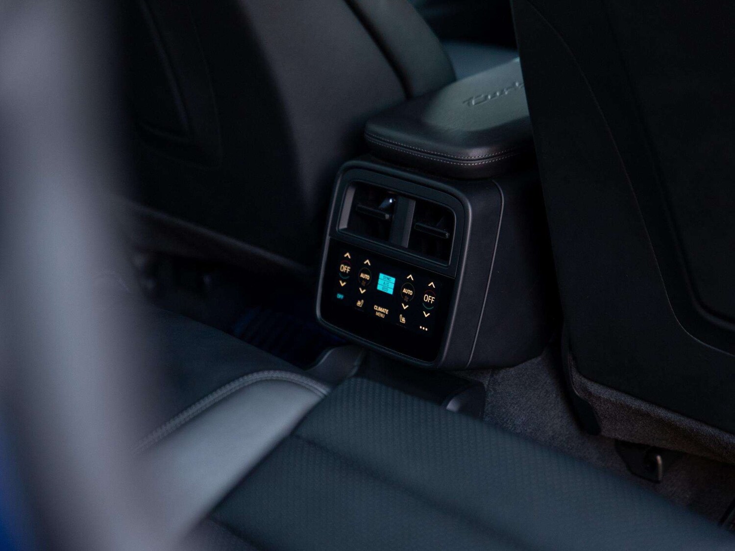 Used Porsche Taycan 2020 for sale - 76967948: Photo 16