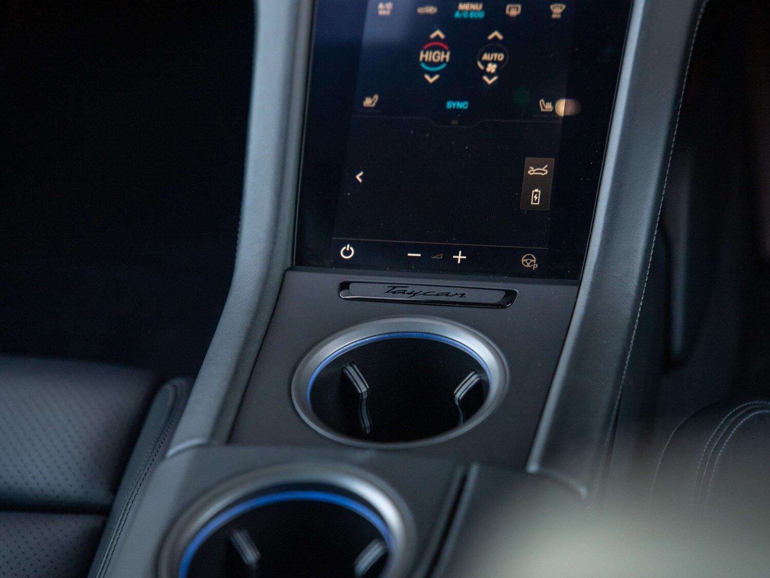 Used Porsche Taycan 2020 for sale - 76967948: Photo 17