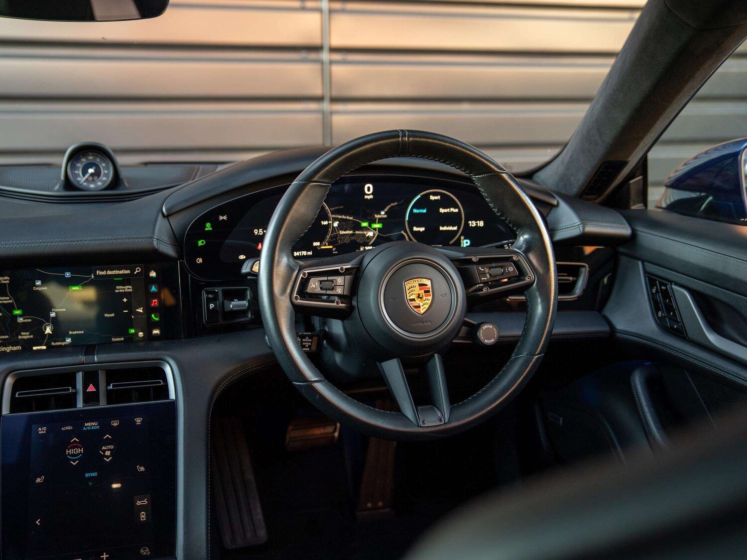 Used Porsche Taycan 2020 for sale - 76967948: Photo 8