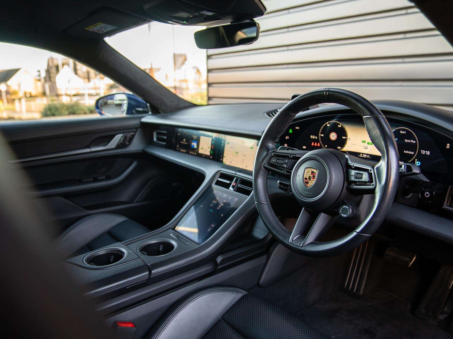 Used Porsche Taycan 2020 for sale - 76967948: Photo 9