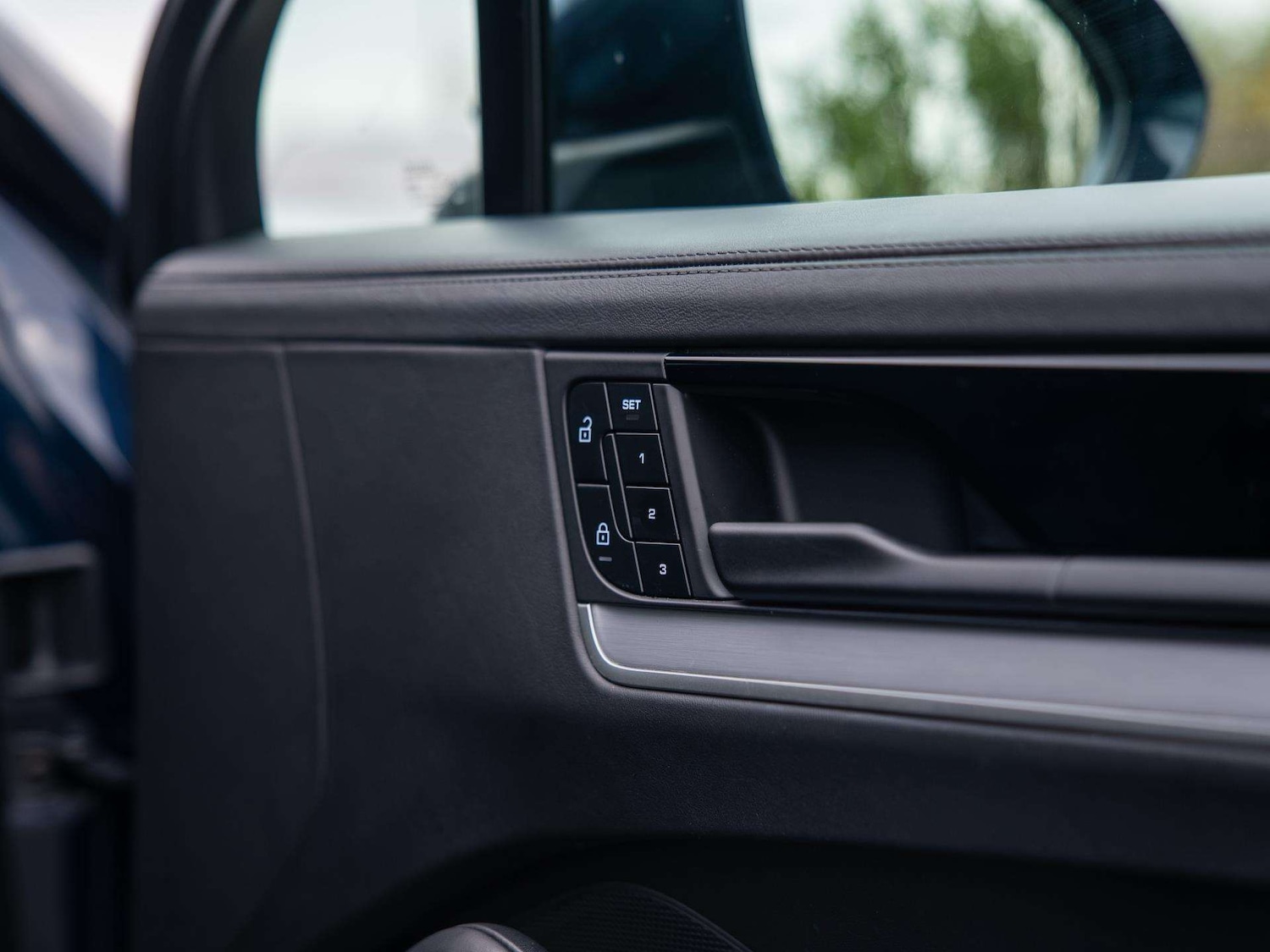 Used Porsche Cayenne 2023 for sale - 76553056: Photo 35