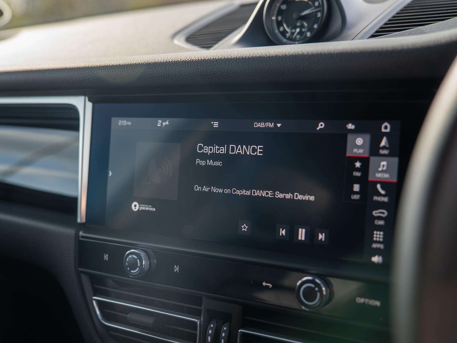 Used Porsche Macan 2021 for sale - 77699013: Photo 18