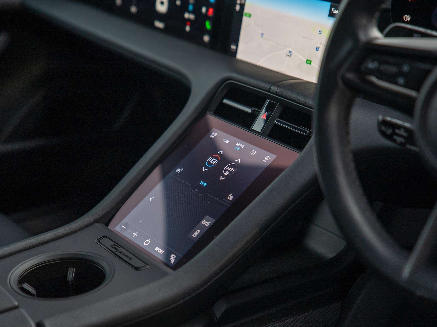 Used Porsche Taycan 2022 for sale - 77194488: Photo 13