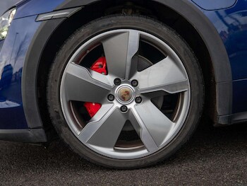 Used Porsche Taycan 2022 for sale - 77194488: Photo