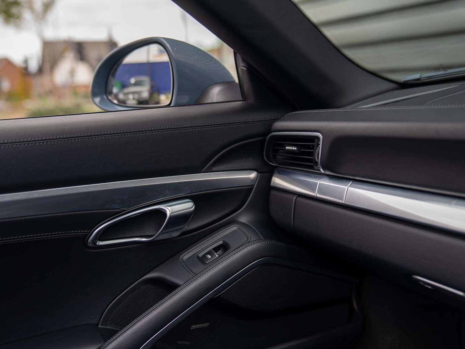 Used Porsche 911 2016 for sale - 76401459: Photo 31