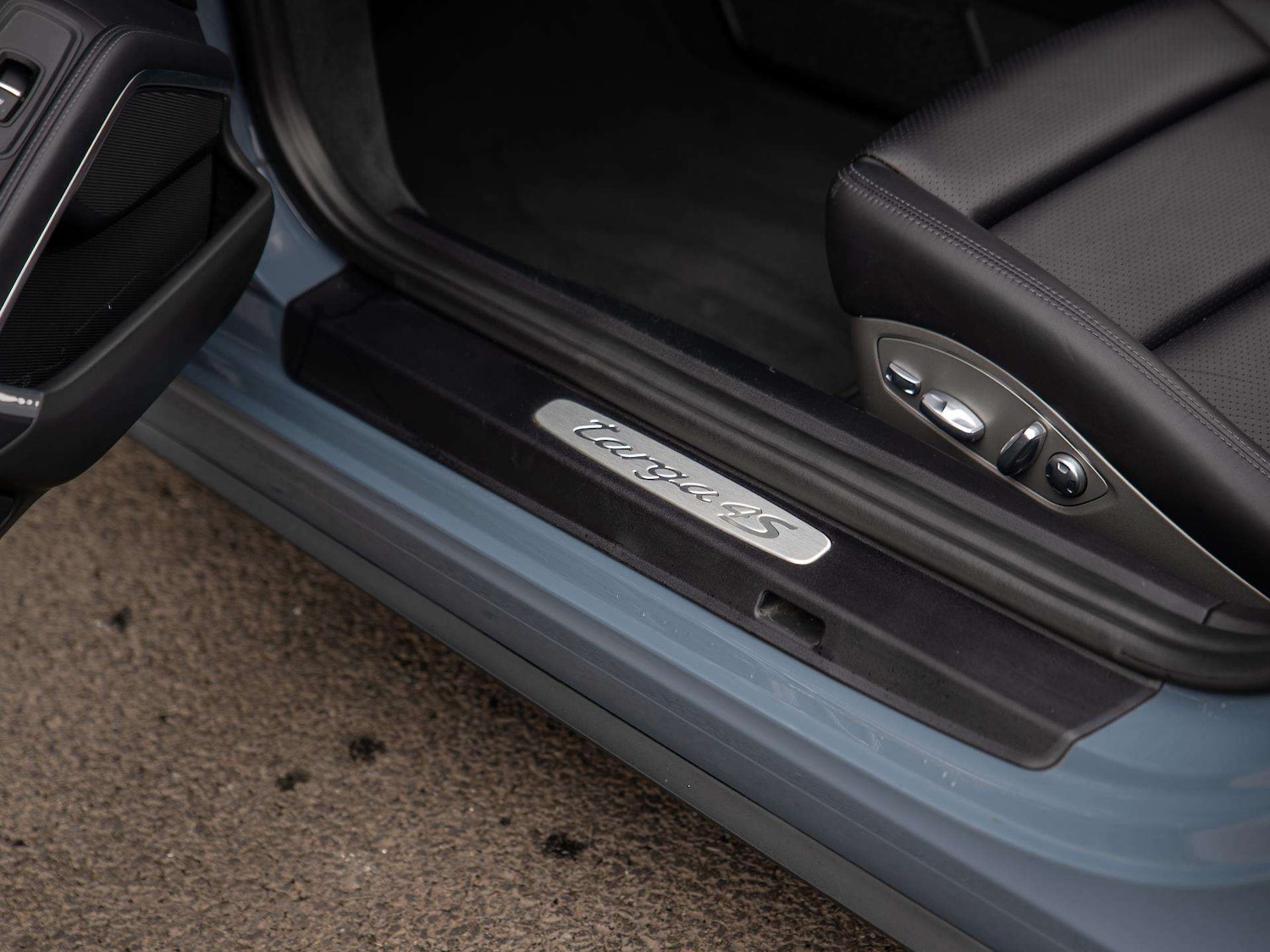 Used Porsche 911 2016 for sale - 76401459: Photo 34