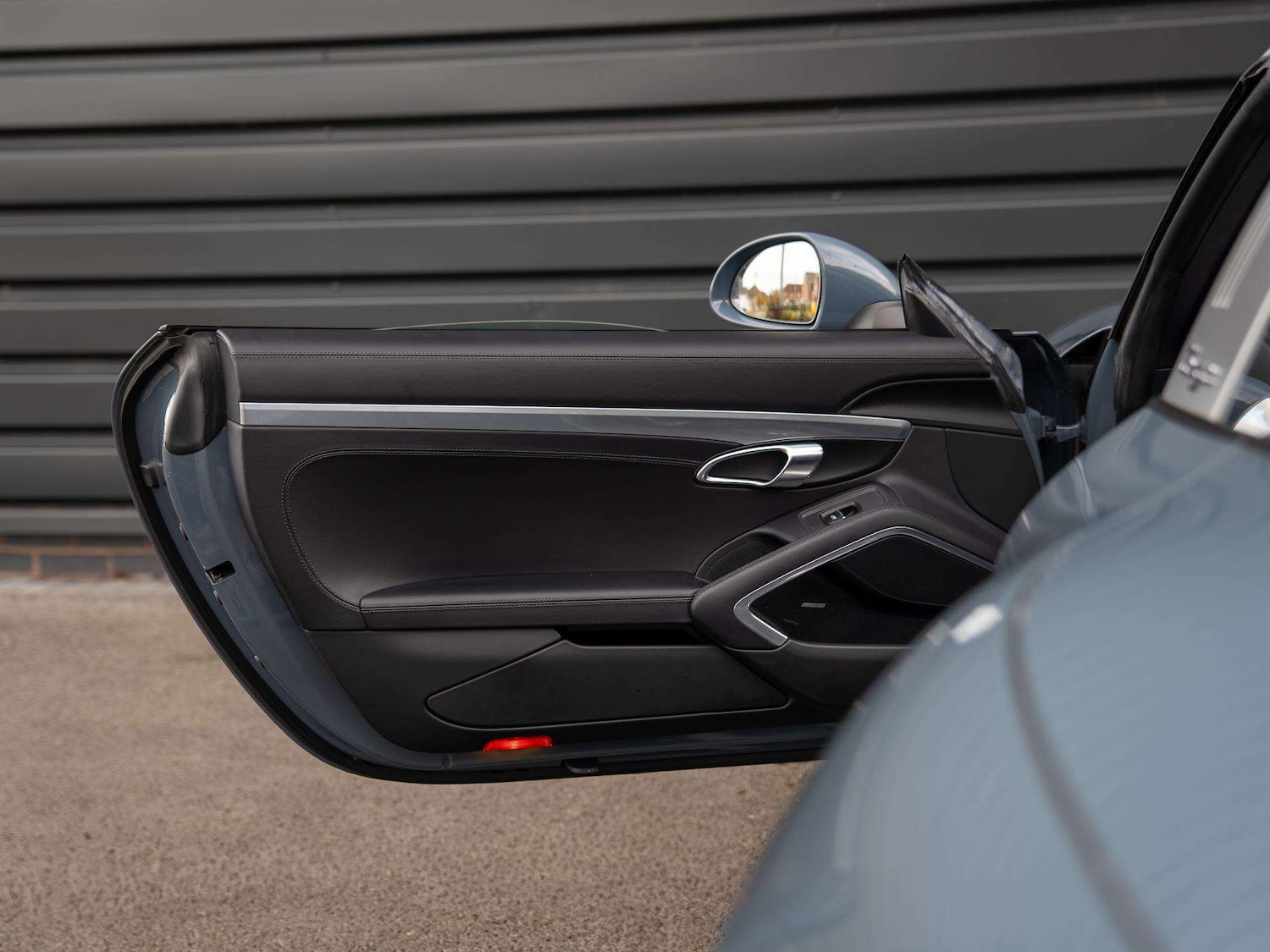 Used Porsche 911 2016 for sale - 76401459: Photo 35