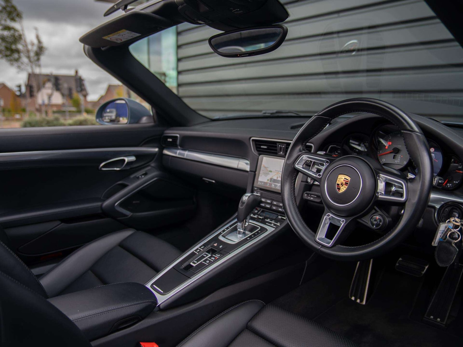 Used Porsche 911 2016 for sale - 76401459: Photo 8