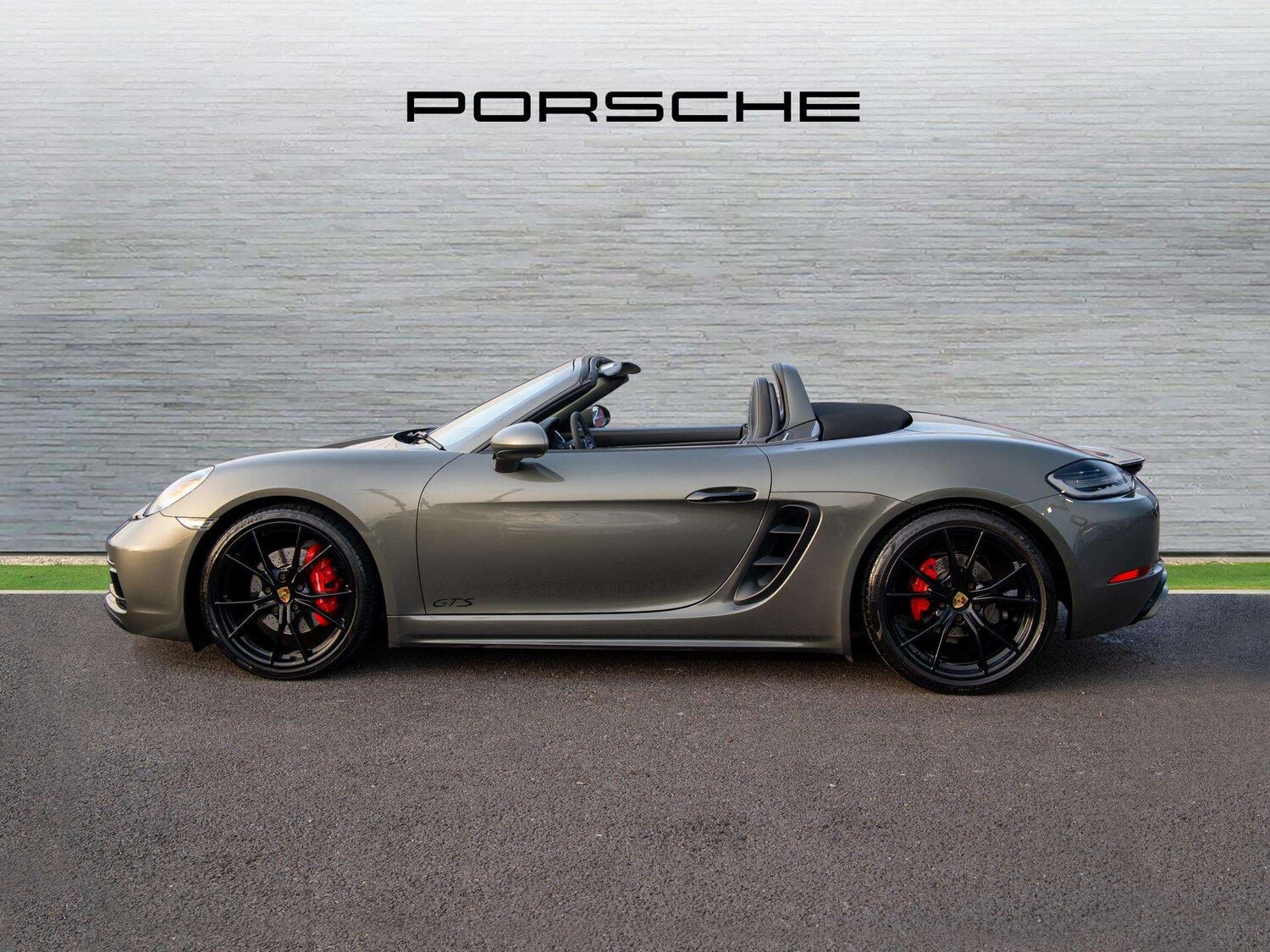 Used Porsche Boxster 2020 for sale - 77811024: Photo 5