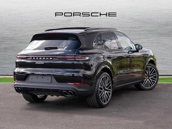Used Porsche Cayenne 2025 for sale - 75217263: Photo