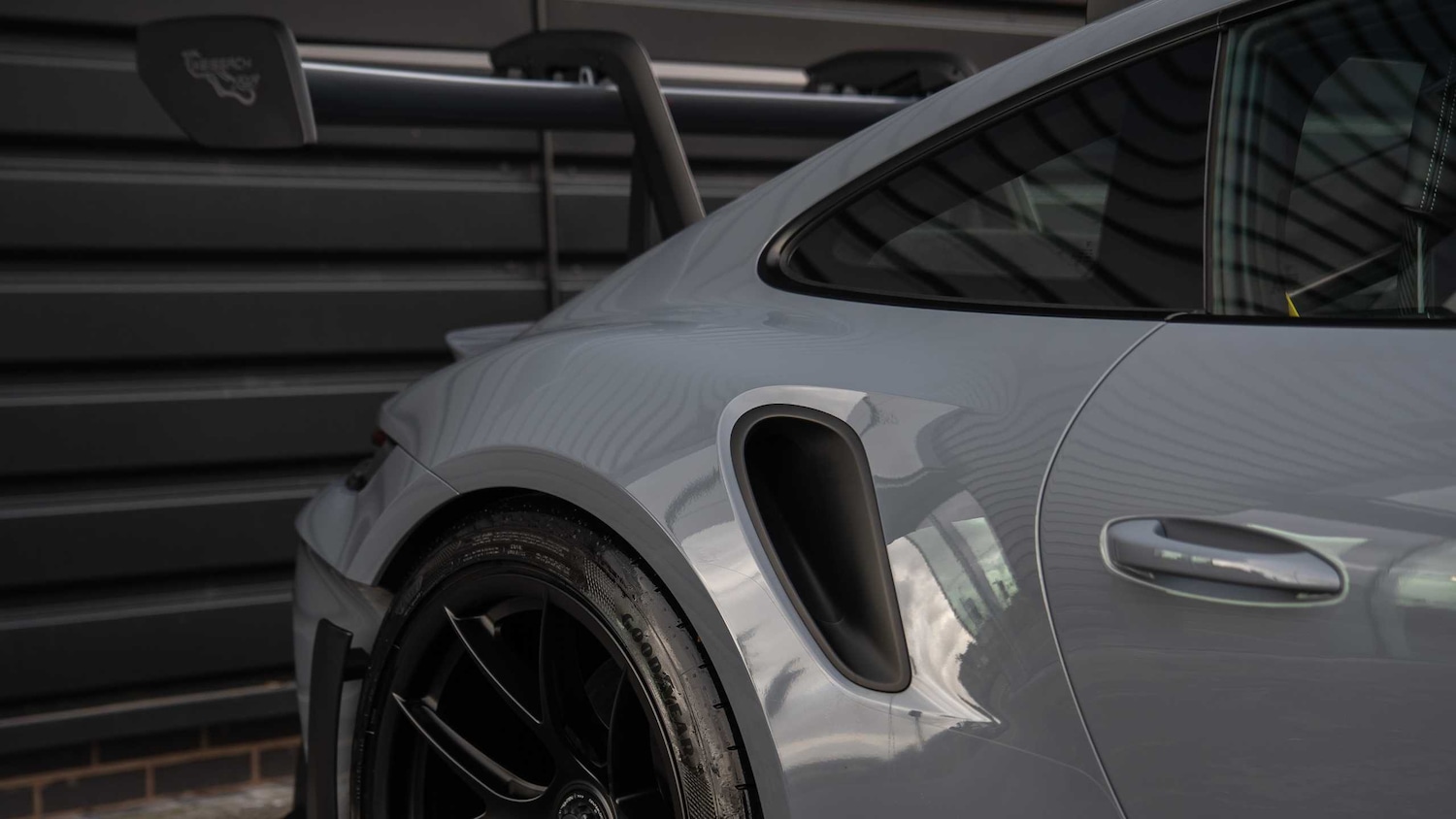 Used Porsche 911 2025 for sale - 76475855: Photo 15