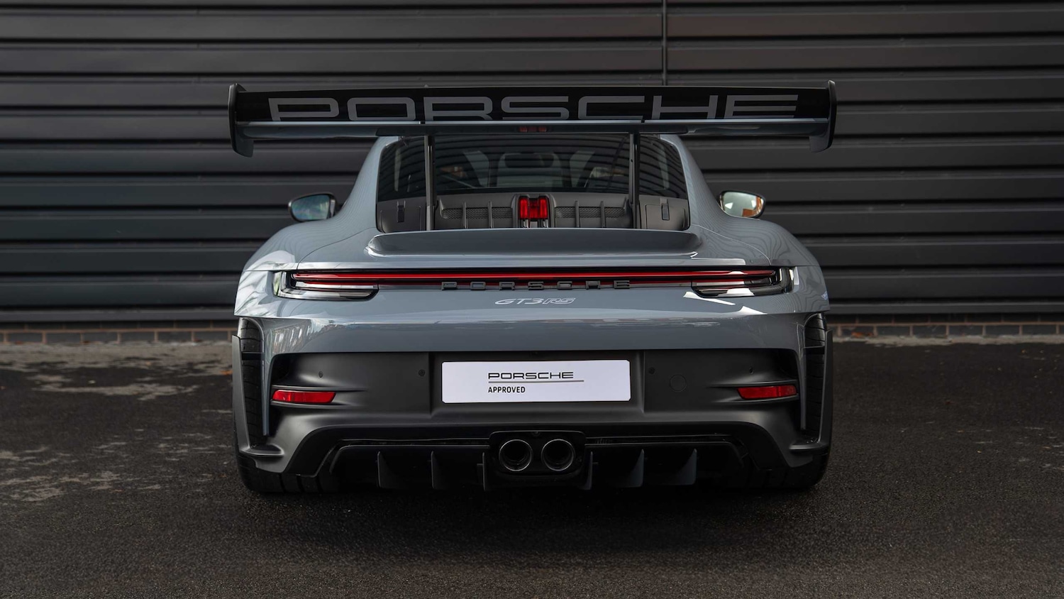 Used Porsche 911 2025 for sale - 76475855: Photo 4