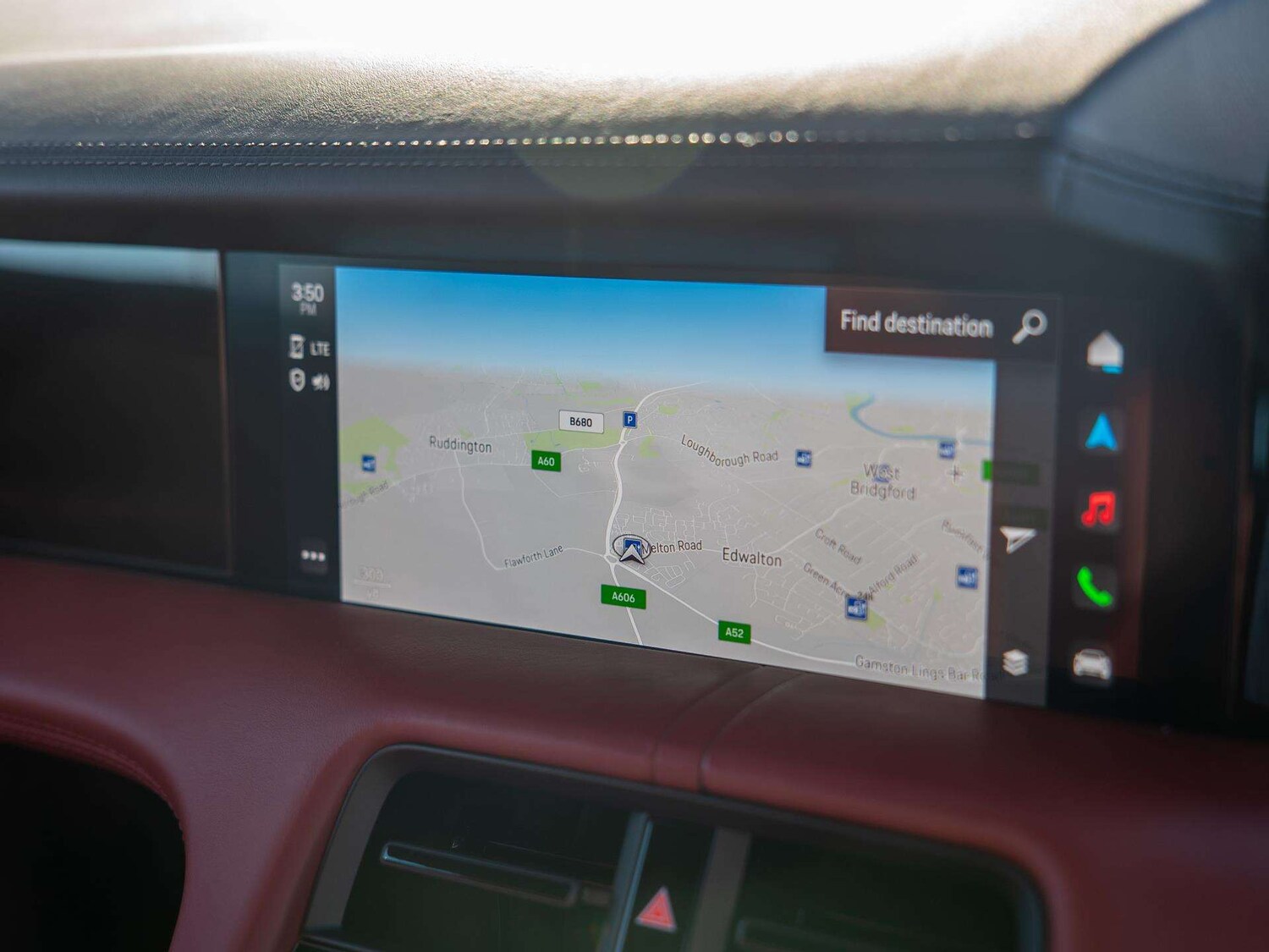 Used Porsche Taycan 2022 for sale - 77960636: Photo 25