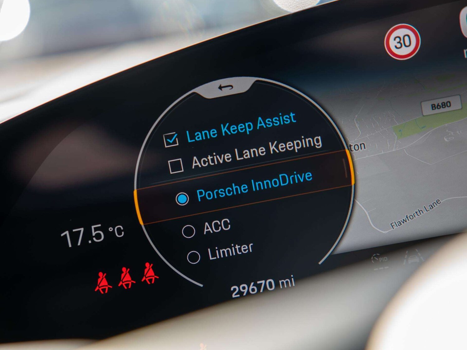 Used Porsche Taycan 2022 for sale - 77960636: Photo 27