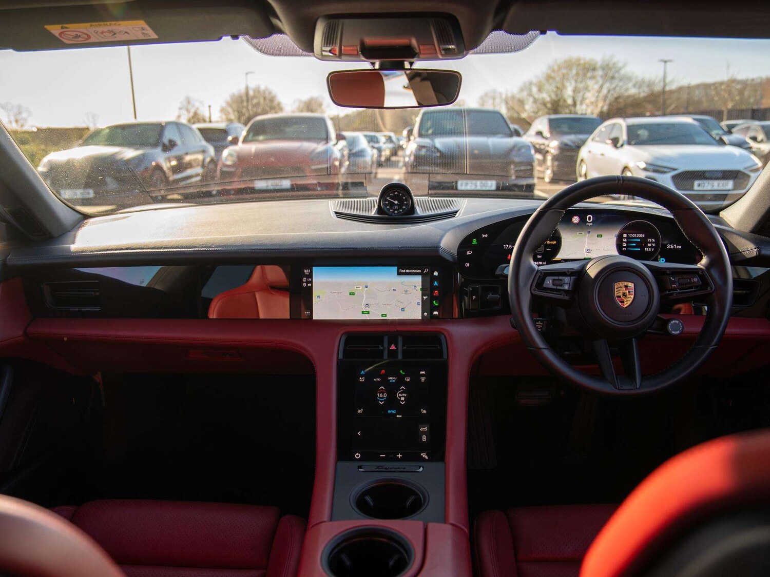 Used Porsche Taycan 2022 for sale - 77960636: Photo 8