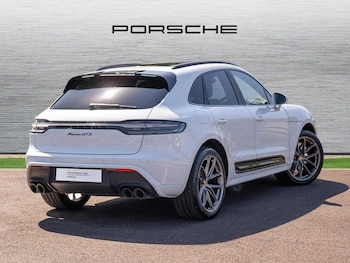Used Porsche Macan 2024 for sale - 75271060: Photo