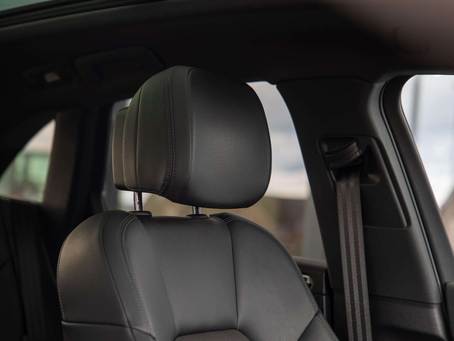 Used Porsche Macan 2022 for sale - 77282053: Photo 12