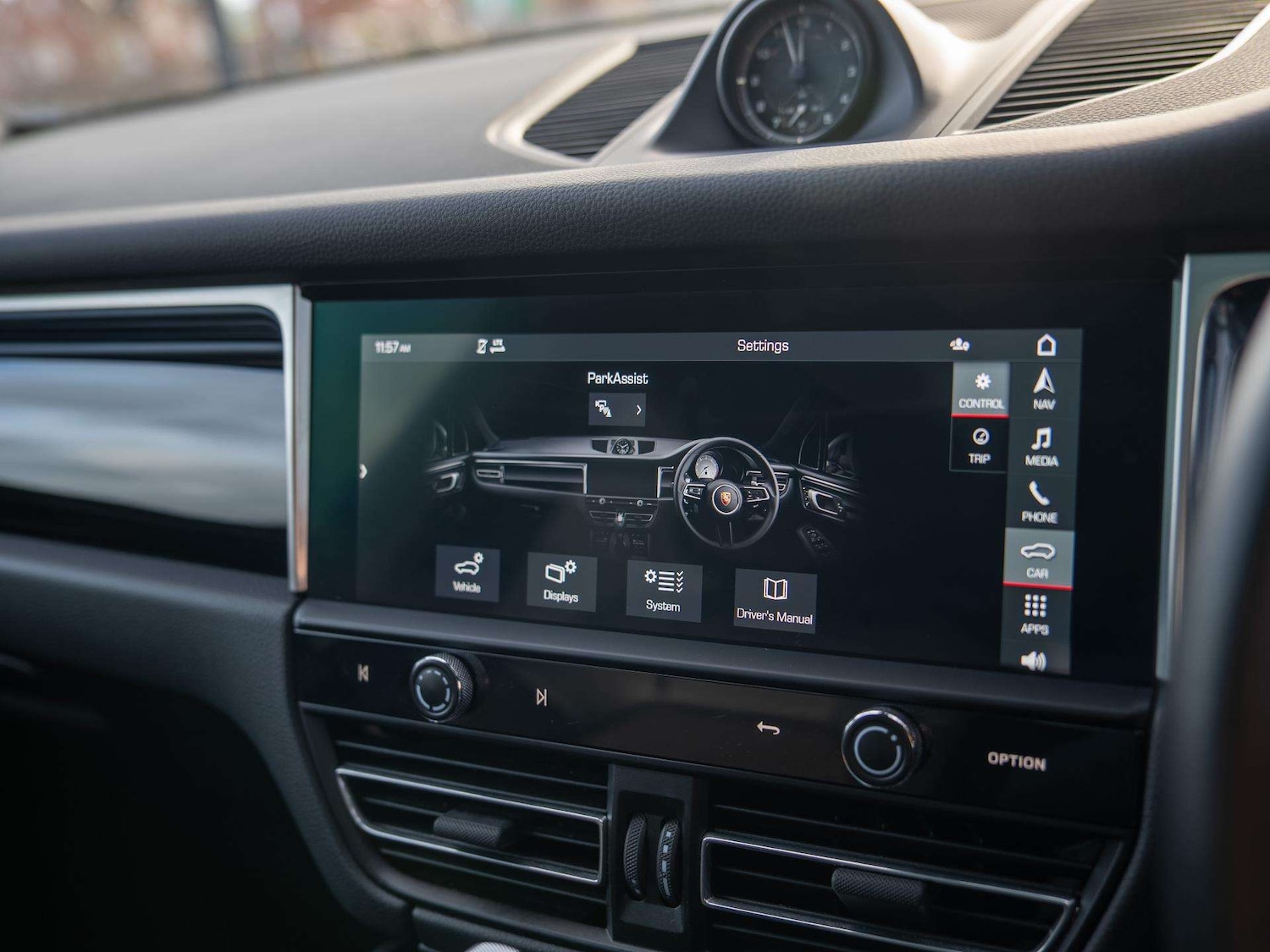 Used Porsche Macan 2022 for sale - 77282053: Photo 18