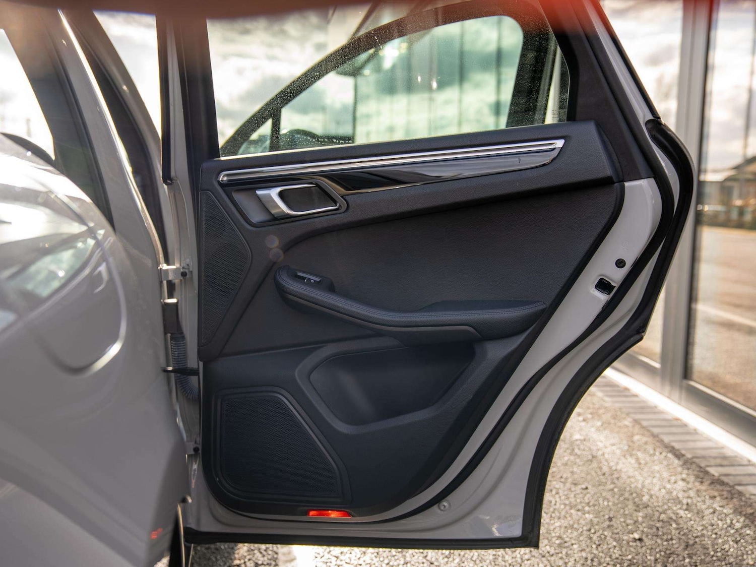 Used Porsche Macan 2022 for sale - 77282053: Photo 31